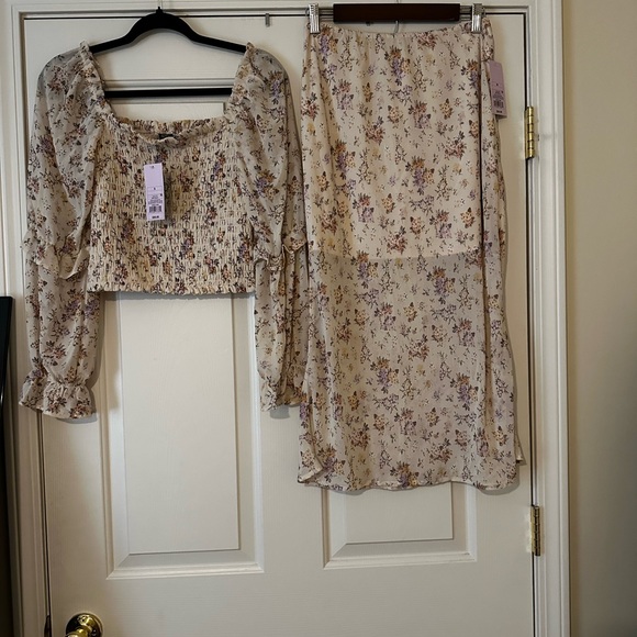 Floral Two-Piece Set - Picture 1 of 4